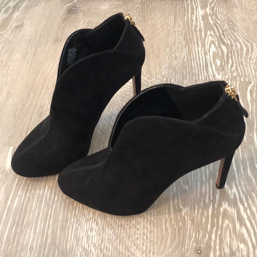 Nine West booties